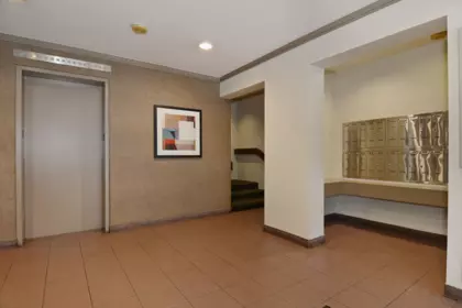 Mudroom Photo of 1102 1127 Barclay Street, Vancouver, BC