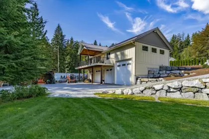 10062 Charlong Terrace, Mission, BC, Mission — Single Family Residence for sale