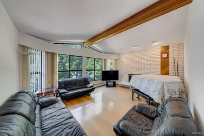 3056 E 28th Avenue, Vancouver, BC, Vancouver — Single Family Residence for sale