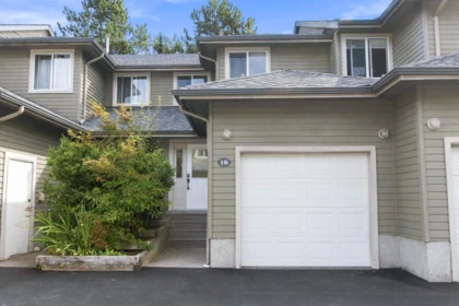 16 40200 Government Road, Squamish, BC, Squamish — Townhouse for sale