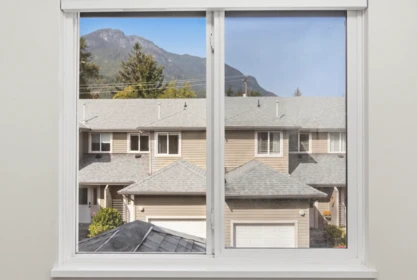 Laundry Room Photo of 16 40200 Government Road, Squamish, BC