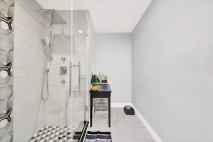 Hallway Photo of 6640 123 Street, Surrey, BC