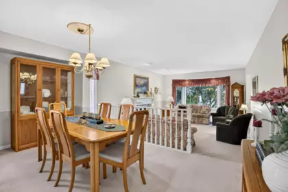 Breakfast Nook Photo of 12398 233 Street, Maple Ridge, BC