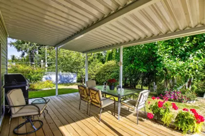 Garage Interior Photo of 12398 233 Street, Maple Ridge, BC