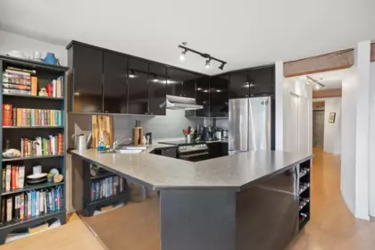 Powder Room Photo of 305 1066 Hamilton Street, Vancouver, BC