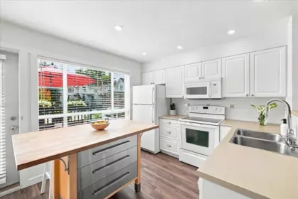 Kitchen Island Photo of 29 4787 57 Street, Delta, BC