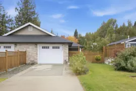 1070 Celia Crescent, Gibsons, BC