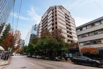 Office / Den Photo of 807 1010 Howe Street, Vancouver, BC