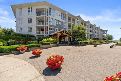 424 4600 Westwater Drive, Richmond, BC, Richmond — Apartment/Condo for sale
