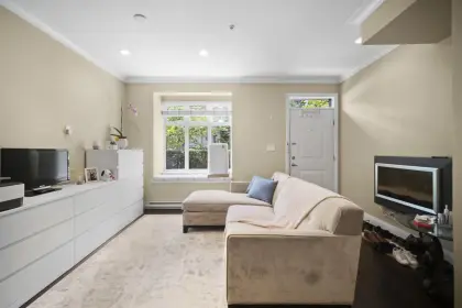 103 5588 Patterson Avenue, Burnaby, BC, Burnaby — Apartment/Condo for sale