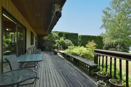 6315 Marmot Road, Sechelt, BC, Sechelt — Single Family Residence for sale