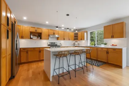 1641 Dempsey Road, North Vancouver, BC, North vancouver — Single Family Residence for sale