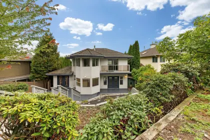 2249 Monashee Court, Coquitlam, BC, Coquitlam — Single Family Residence for sale