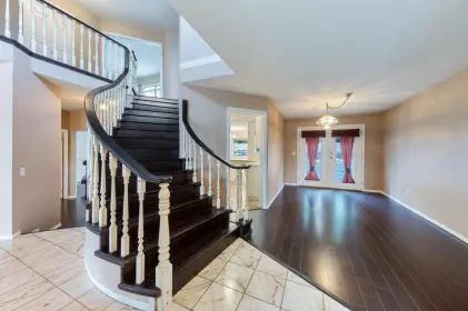 2249 Monashee Court, Coquitlam, BC, Coquitlam — Single Family Residence for sale