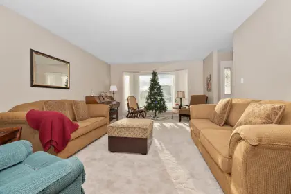 7648 Diamond Crescent, Chilliwack, BC, Chilliwack — Single Family Residence for sale