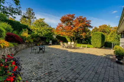 5845 Braemar Avenue, Burnaby, BC, Burnaby — Single Family Residence for sale