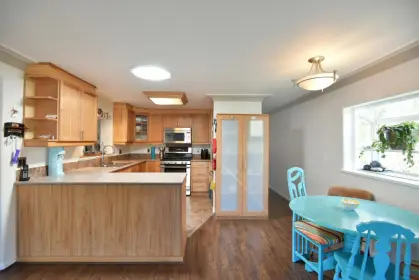 120A 1413 Sunshine Coast Highway, Gibsons, BC, Gibsons — Manufactured Home for sale