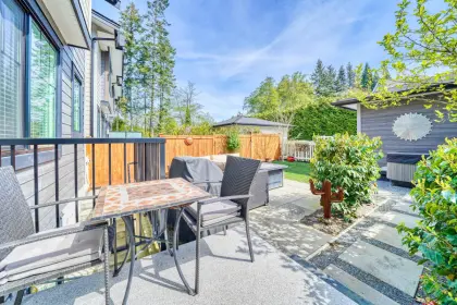 2146 128 Street, Surrey, BC, Surrey — Half Duplex for sale