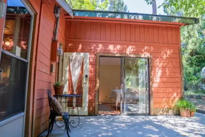 37240 Schooner Way, Pender Island, BC, Pender island — Single Family Residence for sale
