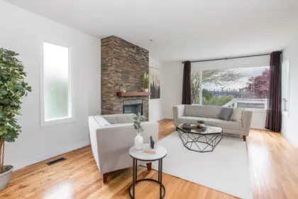 1302 Hammond Avenue, Coquitlam, BC, Coquitlam — Single Family Residence for sale