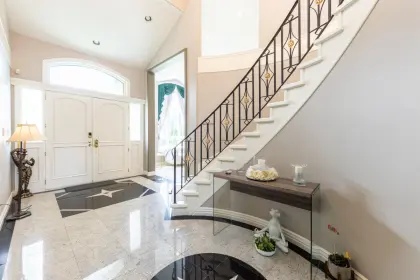 5988 Leibly Avenue, Burnaby, BC, Burnaby — Single Family Residence for sale