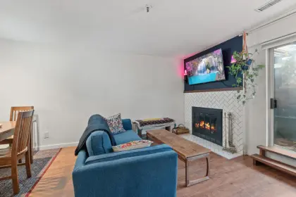 104 2333 Eton Street, Vancouver, BC, Vancouver — Apartment/Condo for sale