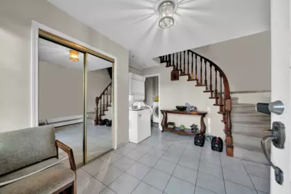 549 E 57th Avenue, Vancouver, BC, Vancouver — Single Family Residence for sale
