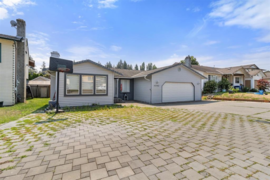 MLS R2974940
