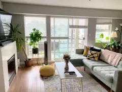 320 15745 Croydon Drive, Surrey, BC