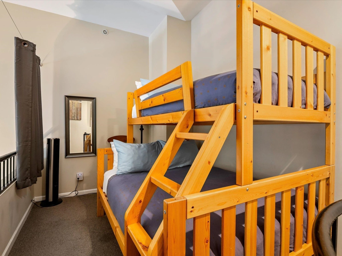 Loft / Bonus Room Photo of 323 4338 Main Street, Whistler, BC