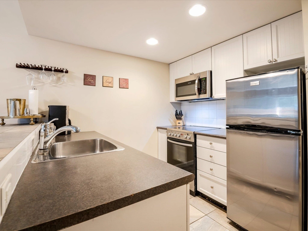 Primary Bathroom Photo of 323 4338 Main Street, Whistler, BC