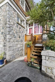 Garden / Landscaping Photo of 1617 W Grand Boulevard, North Vancouver, BC
