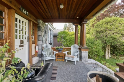 Kitchen Photo of 1617 W Grand Boulevard, North Vancouver, BC