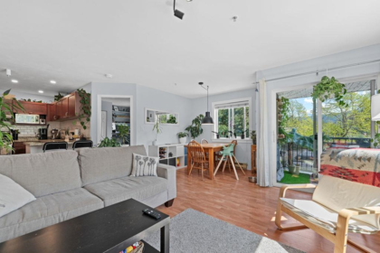 A201 40100 Willow Crescent, Squamish, BC, Squamish — Apartment/Condo for sale