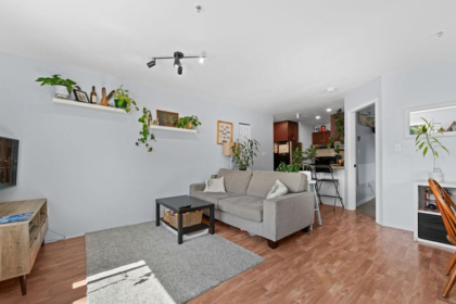 A201 40100 Willow Crescent, Squamish, BC, Squamish — Apartment/Condo for sale