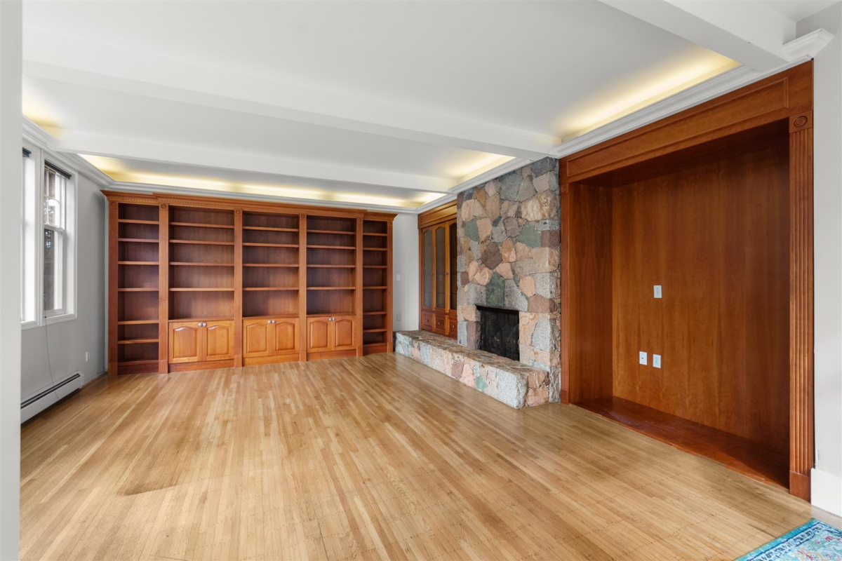 Bedroom 4 Photo of 4637 Angus Drive, Vancouver, BC