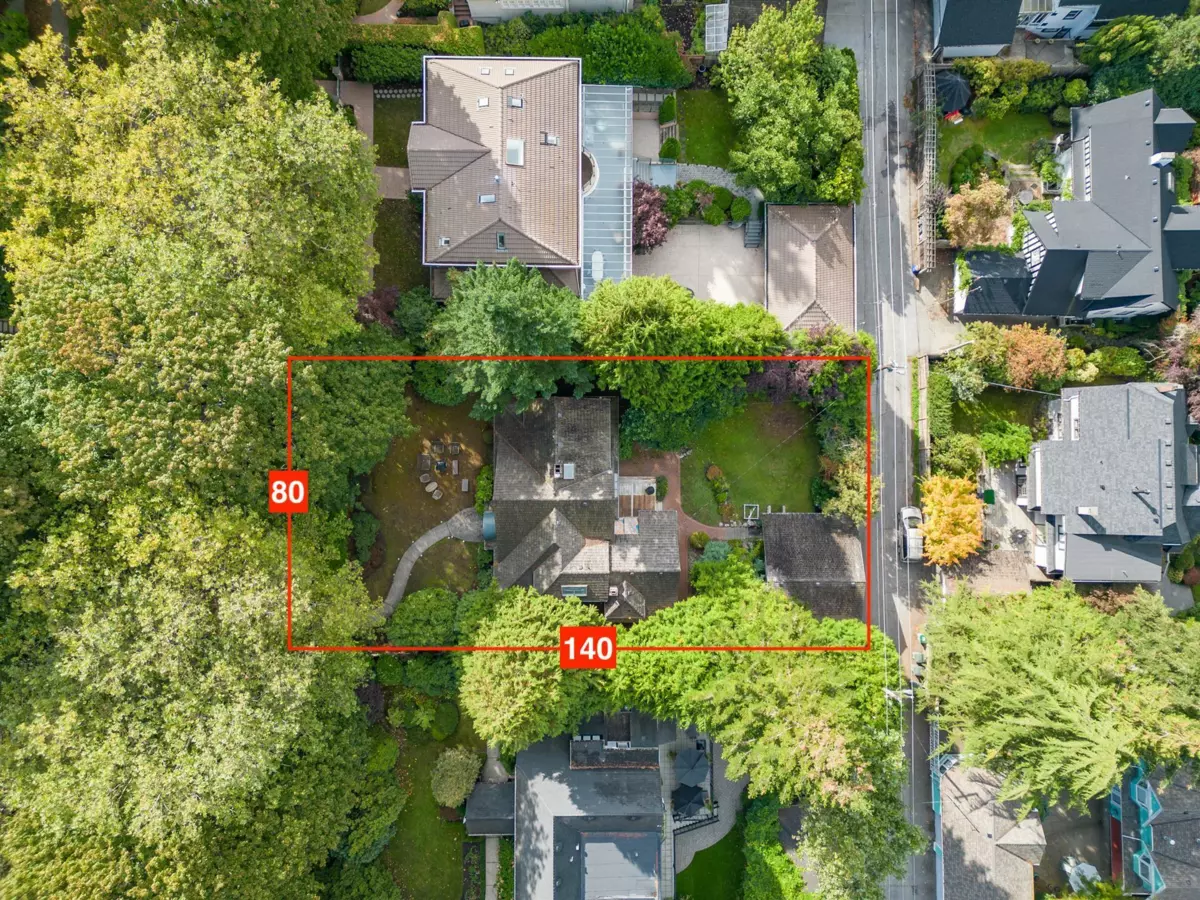 Garden / Landscaping Photo of 4637 Angus Drive, Vancouver, BC