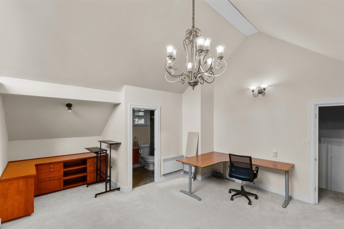 Loft / Bonus Room Photo of 4637 Angus Drive, Vancouver, BC