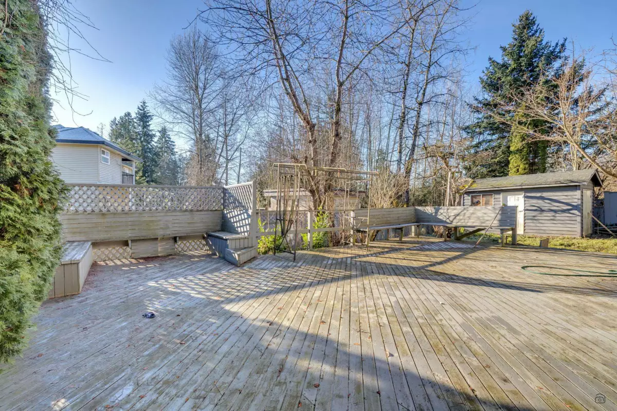 Hallway Photo of 12954 61 Avenue, Surrey, BC
