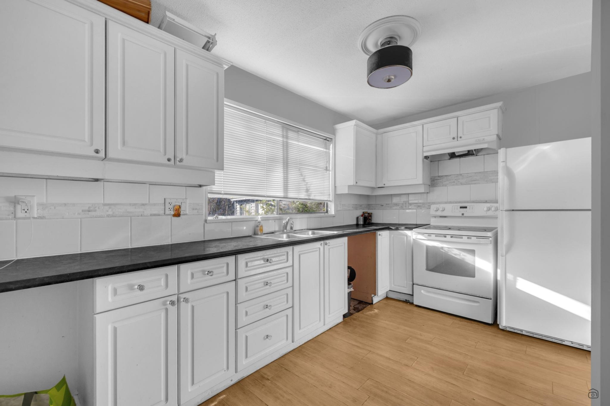 Loft / Bonus Room Photo of 12954 61 Avenue, Surrey, BC