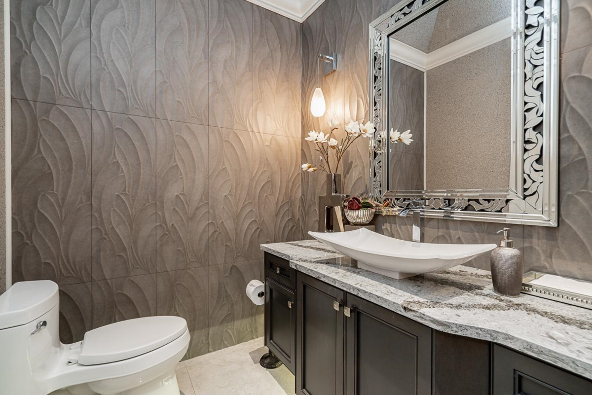 Entry Foyer Photo of 4980 Pendlebury Road, Richmond, BC