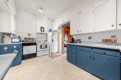 2824 O'hara Lane, Surrey, BC, Surrey — Single Family Residence for sale