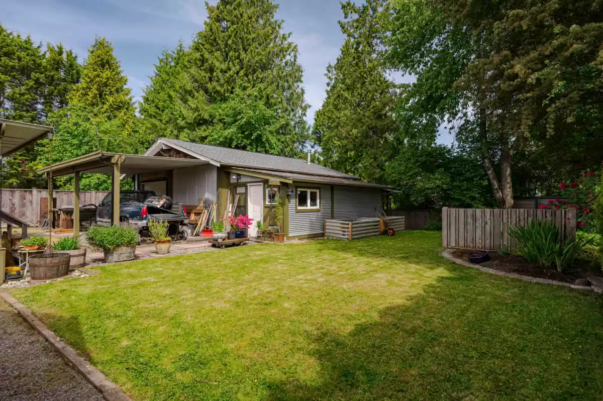 Outdoor Deck Photo of 26967 28 Avenue, Langley, BC