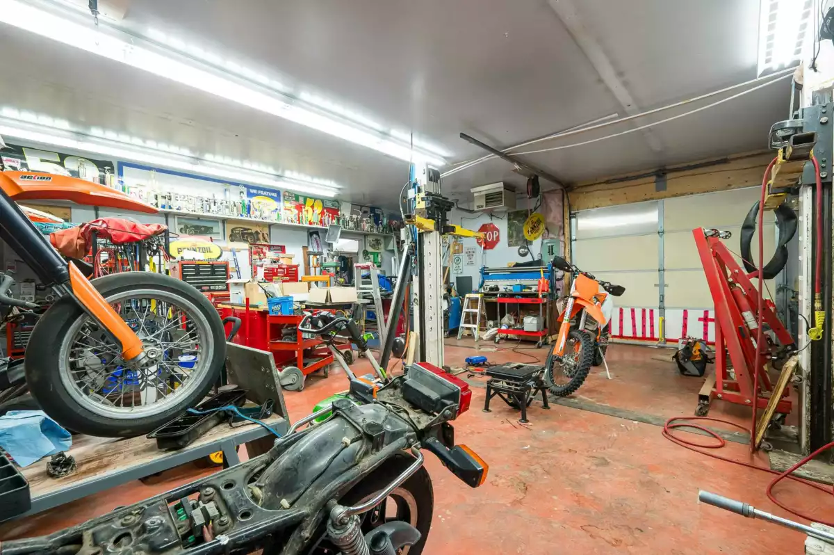 Outdoor Kitchen Photo of 26967 28 Avenue, Langley, BC