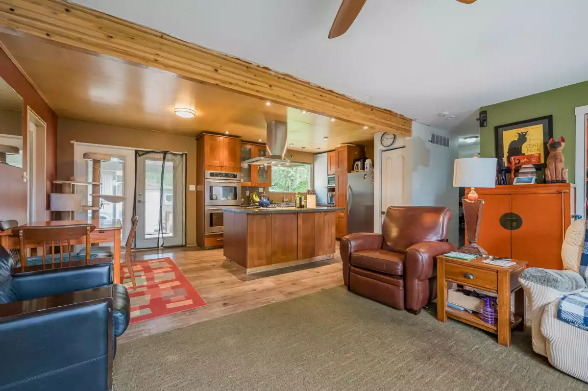 Primary Bathroom Photo of 26967 28 Avenue, Langley, BC