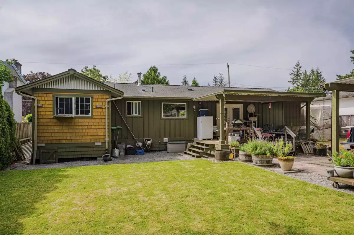 Staircase Photo of 26967 28 Avenue, Langley, BC