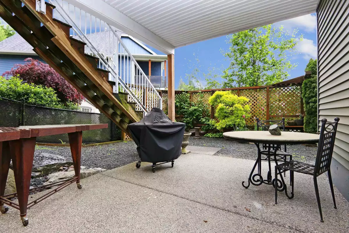 Backyard Photo of 6 50354 Adelaide Place, Chilliwack, BC