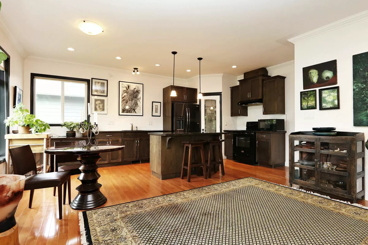 Kitchen Island Photo of 6 50354 Adelaide Place, Chilliwack, BC