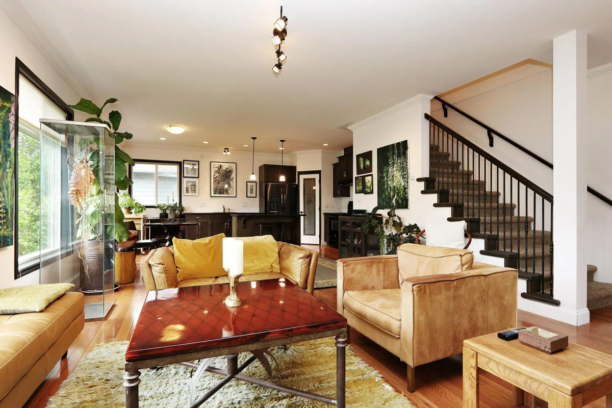 Kitchen Photo of 6 50354 Adelaide Place, Chilliwack, BC
