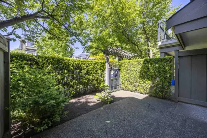 11 6300 Alder Street, Richmond, BC, Richmond — Townhouse for sale